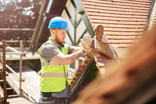 Quick and Trustworthy Emergency Roof Repair Services in Country Clu, CA